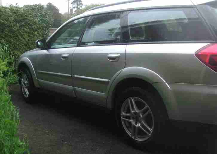SUBARU OUTBACK AUTO. EXCELLENT. REALISTIC RESERVE TO SELL.