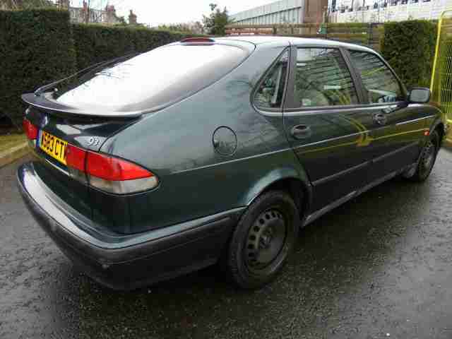 Saab 9-3 2.0t S Auto 5dr 2000