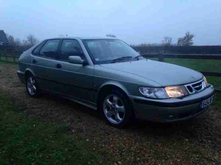 Saab 9 3 93 2.2 tid diesel French registered with towbar fsh low miles REDUCED