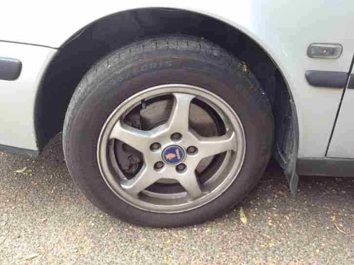 Saab 9-3 Silver X 2000 - 2.0L - Spares or Repair
