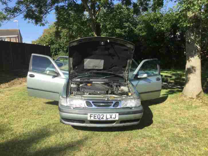 Saab 9 3SE turbo auto year 2002 near excellent condition.