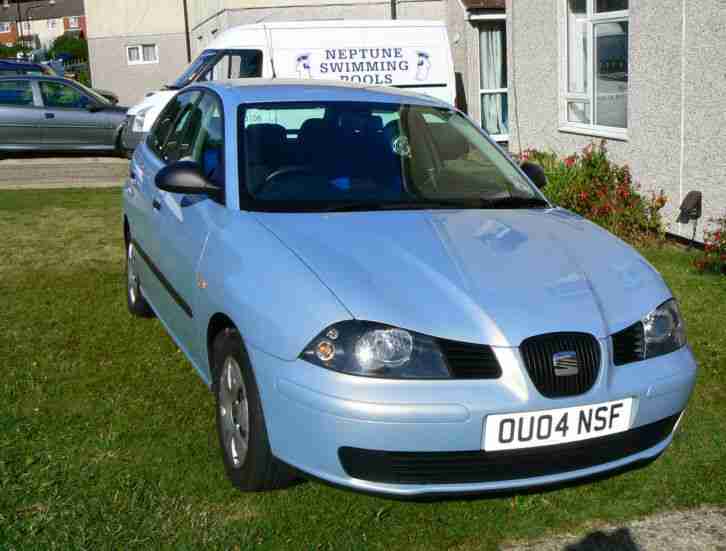 Seat Ibiza 1.4 2004 5dr low mileage!