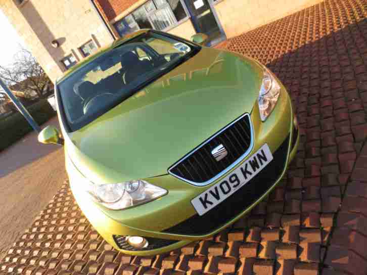 Seat Ibiza 1.4 SE "Kiwi with climate control " \ Cheapest on net //