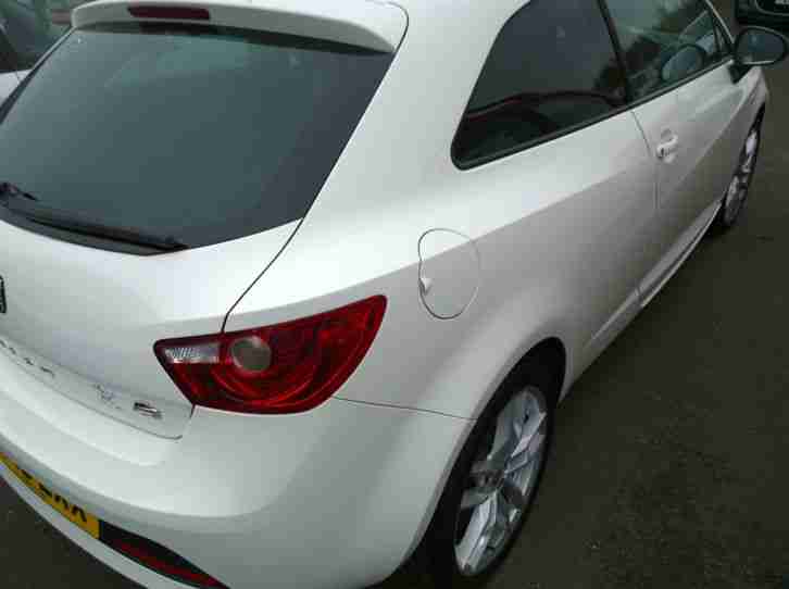 Seat Ibiza 2.0TDI CR SportCoupe 2010MY FR Candy white LTD EDITION FR p/x