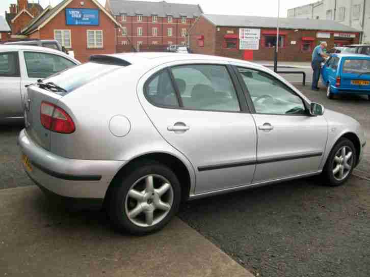 Seat Leon 1.6 silver 2001