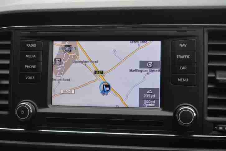 Seat Leon 1.6TDI CR ( s/s ) 2014 SE Tech Pack WHITE DIESEL SAT NAV XENONS DAB AC