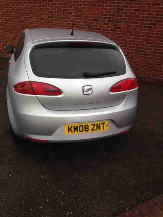 Seat Leon stylance minor damage