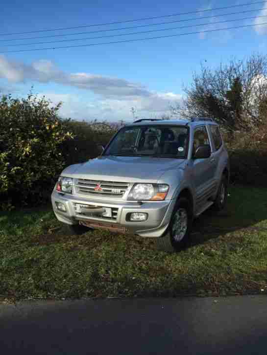 Silver 2000 Mitsubishi Shogun 3.2 DID SWB May PX