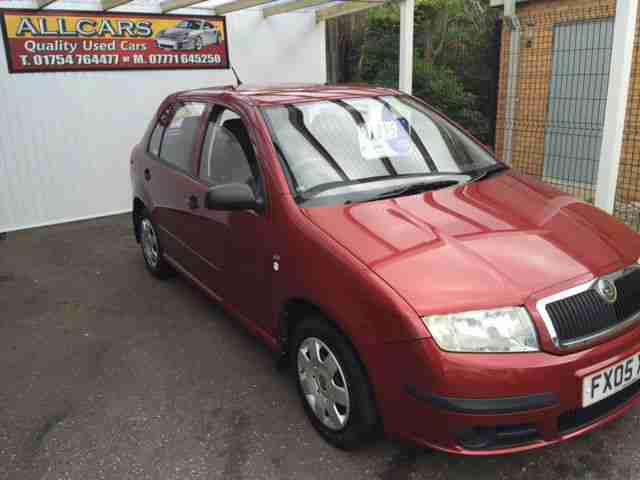 Skoda Fabia 1.2 HTP 12v ( 64bhp ) 2005 Classic Petrol Hatchback