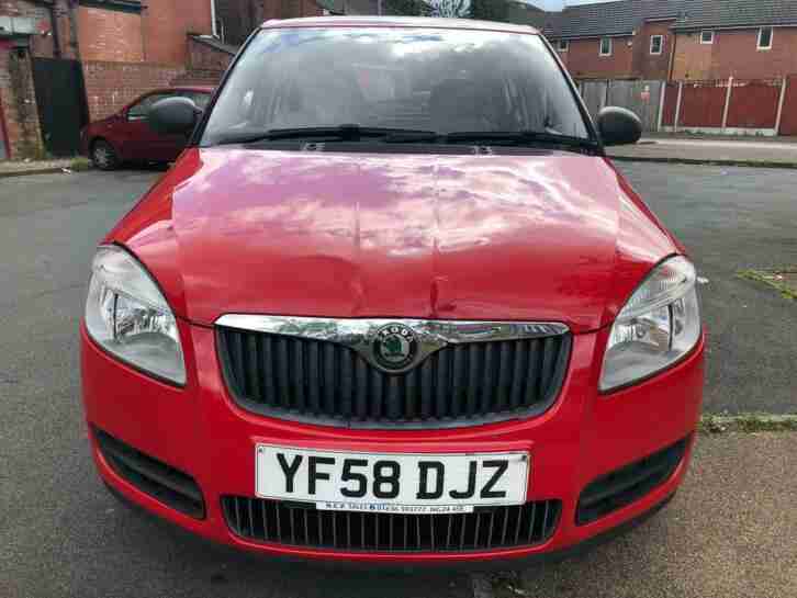 Skoda Fabia 1.2 HTP 6v ( 60bhp ) 6 months mot warranted low 72K miles