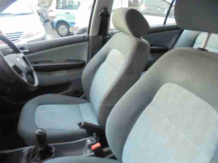 Skoda Fabia 1.4 ( a/c ) Comfort