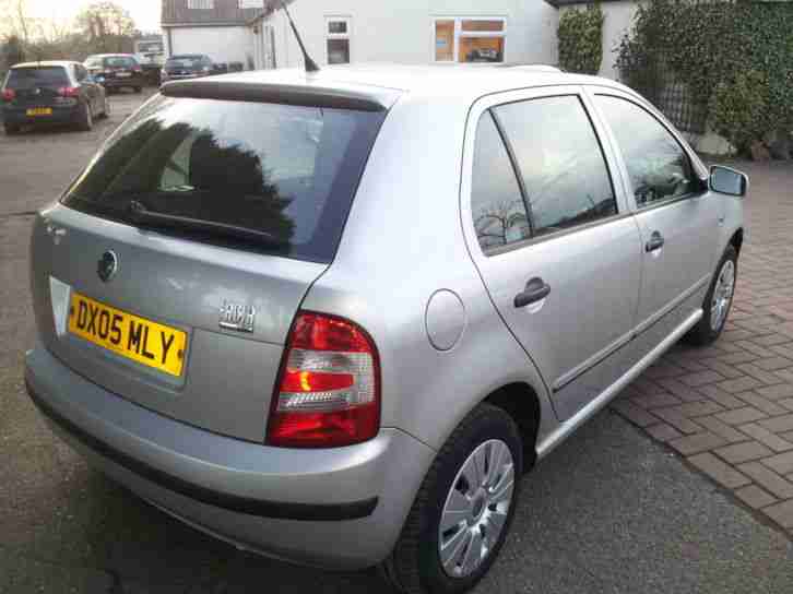 Skoda Fabia 1.4TDI PD ( 75bhp ) Ambiente 2005 Drives well one owner, 2R/Keys