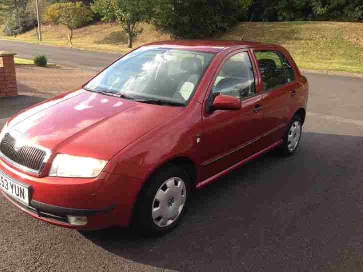 Skoda Fabia Comfort 1.2 HTP 64 petrol 5dr Orange FSH 2 owners 2 keys 74k