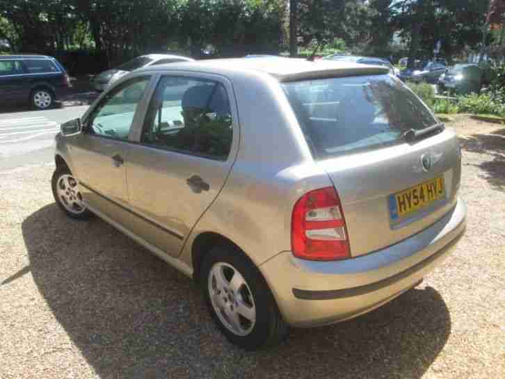 Skoda Fabia Comfort 16v 5dr 19,000 MILES PETROL MANUAL 2004/54