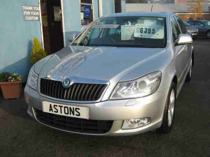 Skoda Octavia 1.6TDI CR ( 105bhp ) Elegance