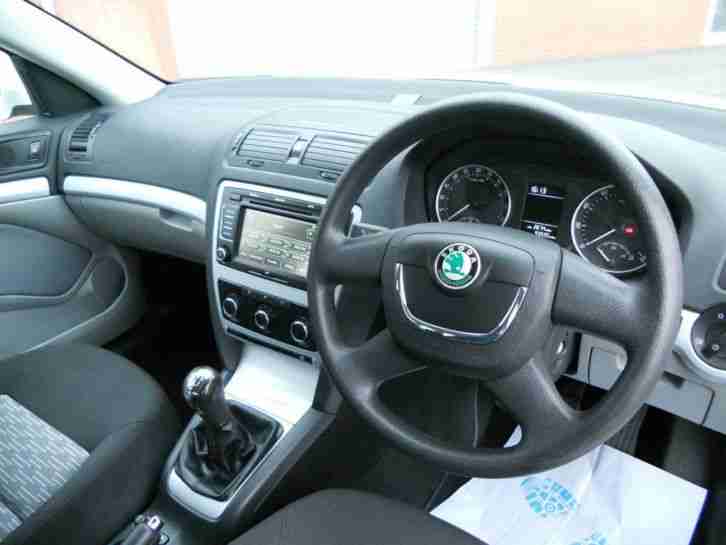 Skoda Octavia 1.6TDI CR ( 105bhp ) SE