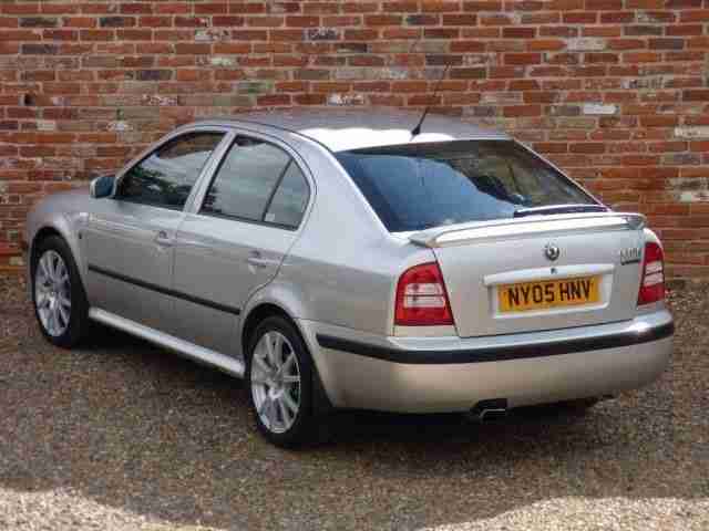 Skoda Octavia 2.0 TFSI vRS 5dr AIR CON - 6CD CHANGER - FSH PETROL MANUAL 2005/05