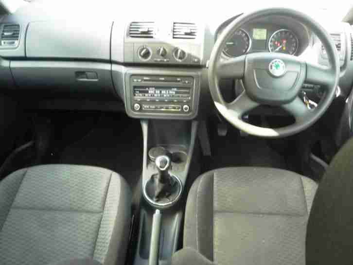 Skoda Roomster 1.6TDI ( 90bhp ) SE ALLOYS AIR CON AUDIO VISUAL PARKING SENSORS