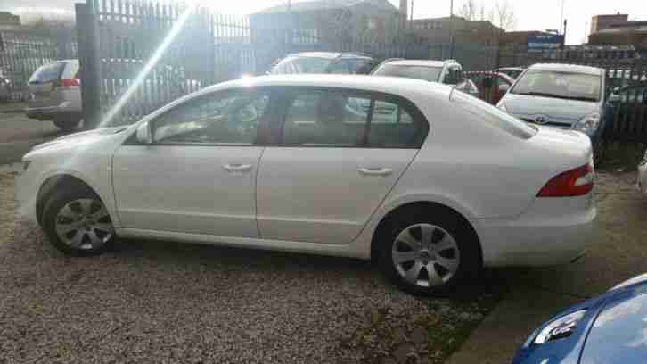 Skoda Superb 1.6TDI CR ( 105ps ) S 5dr