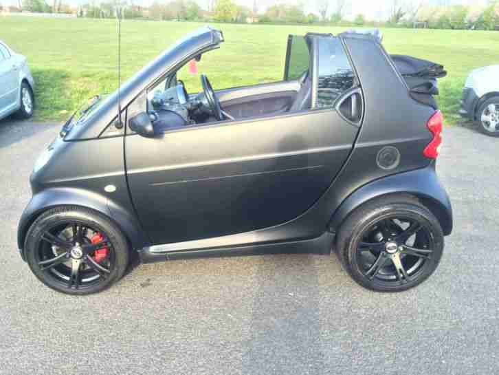 Smart Car FourTwo Black Edition, Convertible 16"Alloys,Heated Leather Seats, FSH