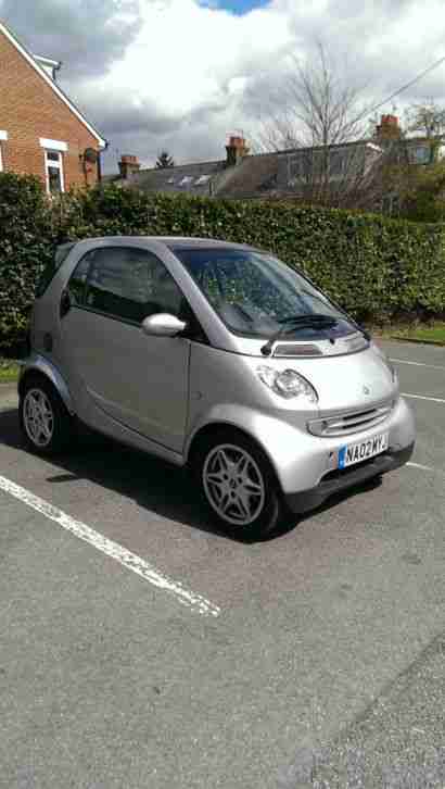 Smart Car -Panoramic Roof -Excellent Condition -Low Mileage MOT & TAX JUNE 2015