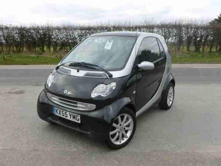 Passion 0.7 Fortwo Passion Hatchback 3d