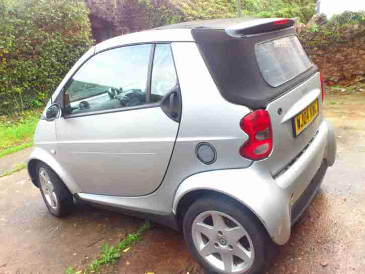 Smart Passion Convertible, 2004, 698cc, 33,000miles, in Silver.
