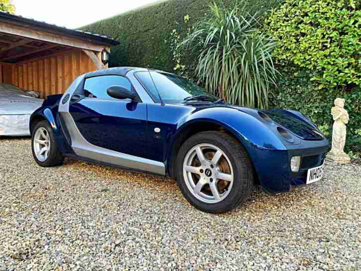 Smart Roadster 0.7 Special Edition Light with clam style hardtop