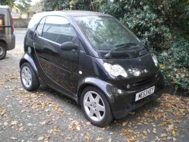 Smart Car pulse. Smart car from United Kingdom