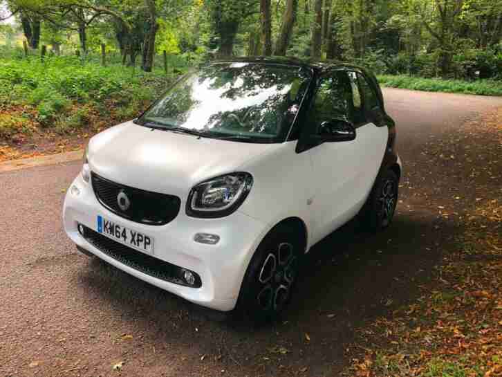 Smart fortwo 0.9 Premium Plus 2015 Prime + All The Toys + Looks Fab + 34K