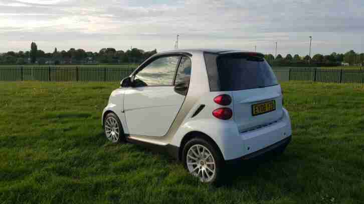 Smart fortwo 1.0 ( 71bhp ) Passion £30 TAX YEARLY HPI CLEAR *3 MONTHS WARRANTY*