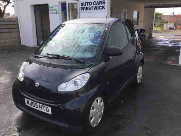 Smart Fortwo 1.0. Smart car from United Kingdom