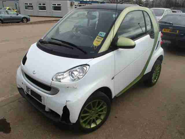 Smart fortwo 2011 ELECTRIC !! BREAKING FOR SPARES ALLOYS AIRBAGS !!