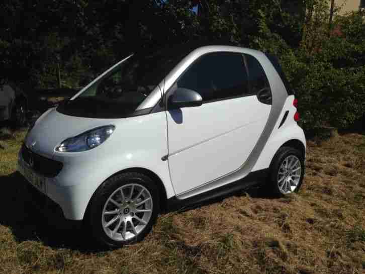 Smart Pure 61. Smart car from United Kingdom