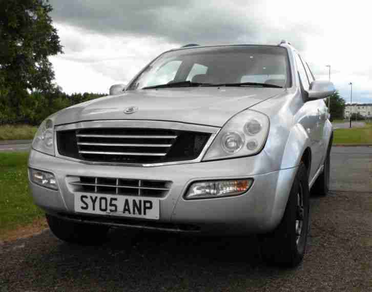 SsangYong Rexton 2.7 Diesel Low Miles 106K Manual Four Wheel Drive 2005 Tow Bar