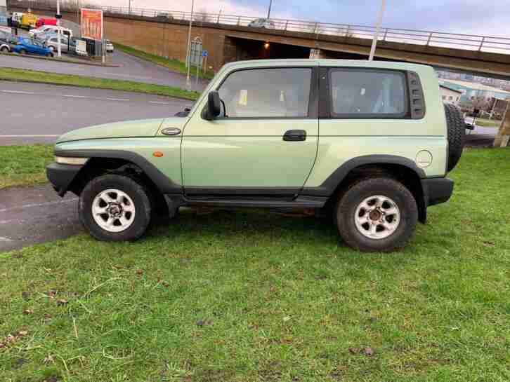 Ssangyong Korando 2.3 GLS MERCEDES RUNNING GEAR SWITCHABLE HIGH & LOW BOX