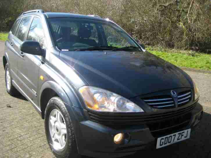 Ssangyong Kyron 2.0TD SE Station Wagon 5d 1998cc auto
