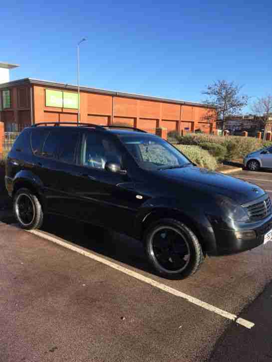 Ssangyong Reston RX270. Ssangyong car from United Kingdom
