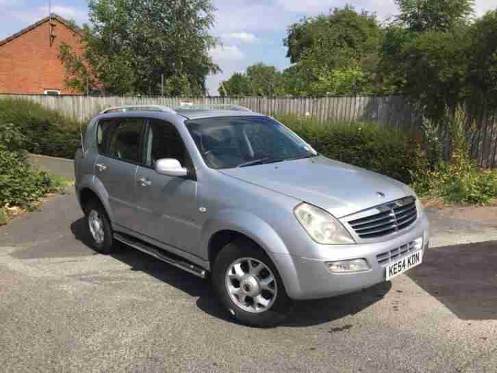 Ssangyong Rexton 2.7TD MANUAL Breaking for spare parts