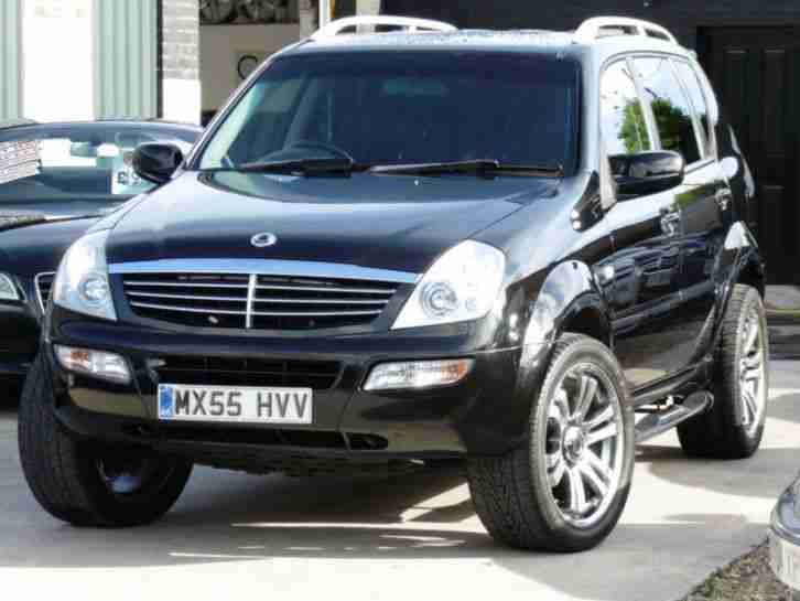 Ssangyong Rexton 3.2 Auto RX 320 SX RARE 3.2 PETROL 4x4 Low Mileage