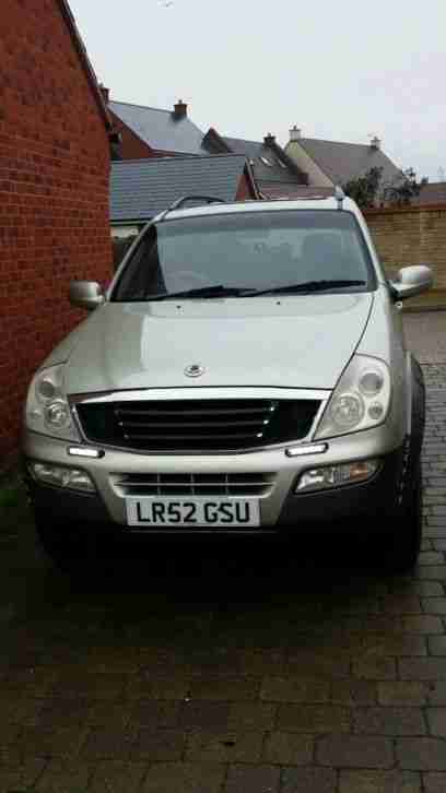 Rexton 7 seater 4x4 No Swap ;)))))