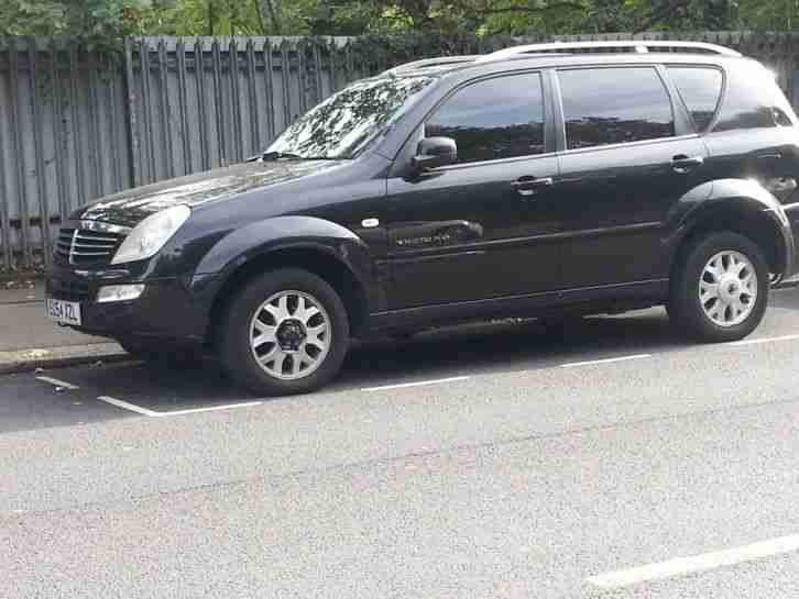 Ssangyong Rexton RX270 Xdi (4X4) powered by Mercedes Engine and Gearbox SUPERB!!