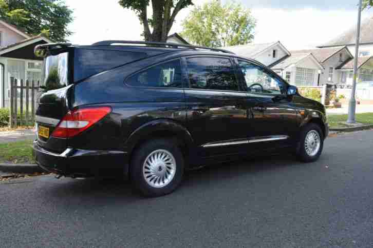 Ssangyong Rodius SX. Ssangyong car from United Kingdom