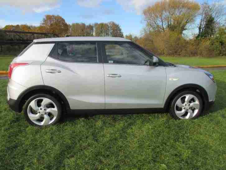 Ssangyong Tivoli EX Petrol Automatic