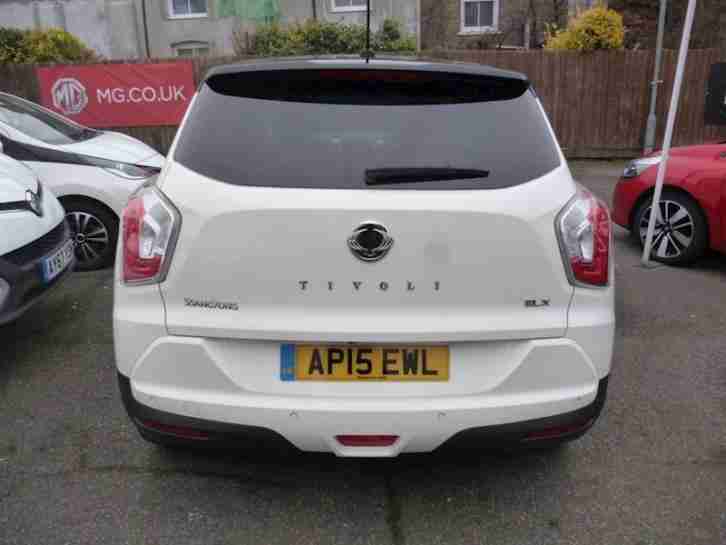 Ssangyong Tivoli Elx Hatchback 1.6 Manual Petrol