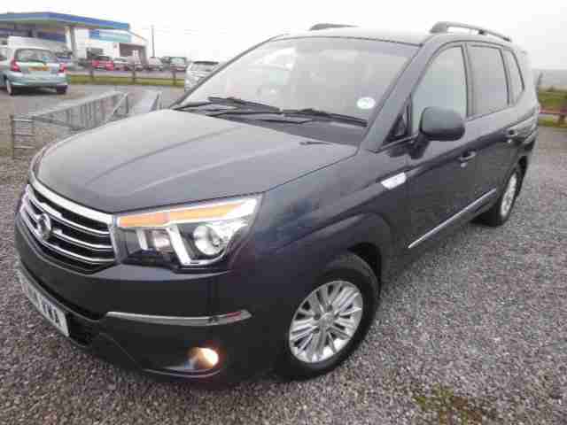 Ssangyong Turismo 2.0TD ( 155ps ) ES