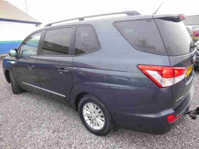 Ssangyong Turismo 2.0TD ( 155ps ) ES