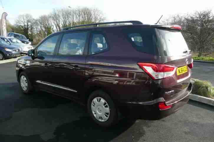 Ssangyong Turismo 2.0TD ( 155ps ) S