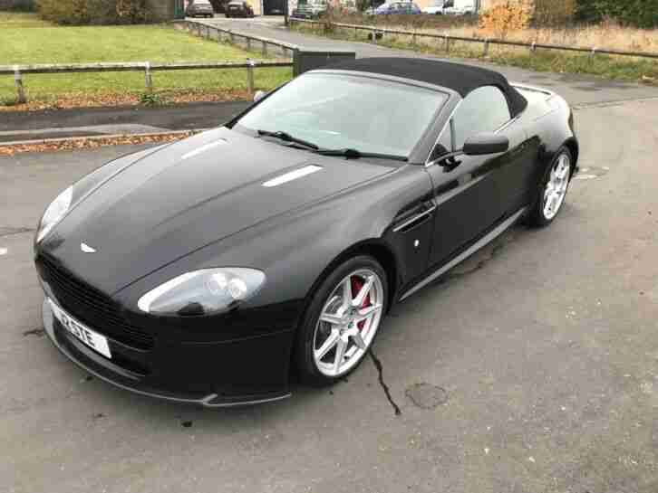 Stunning 2007 Aston martin 4.3 V8 vantage roadster lots of extras, huge spec