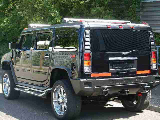 Stunning Hummer H2 in sought after Gloss Black